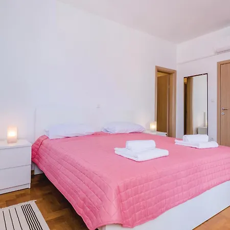 Apartman Beautiful In With Wifi